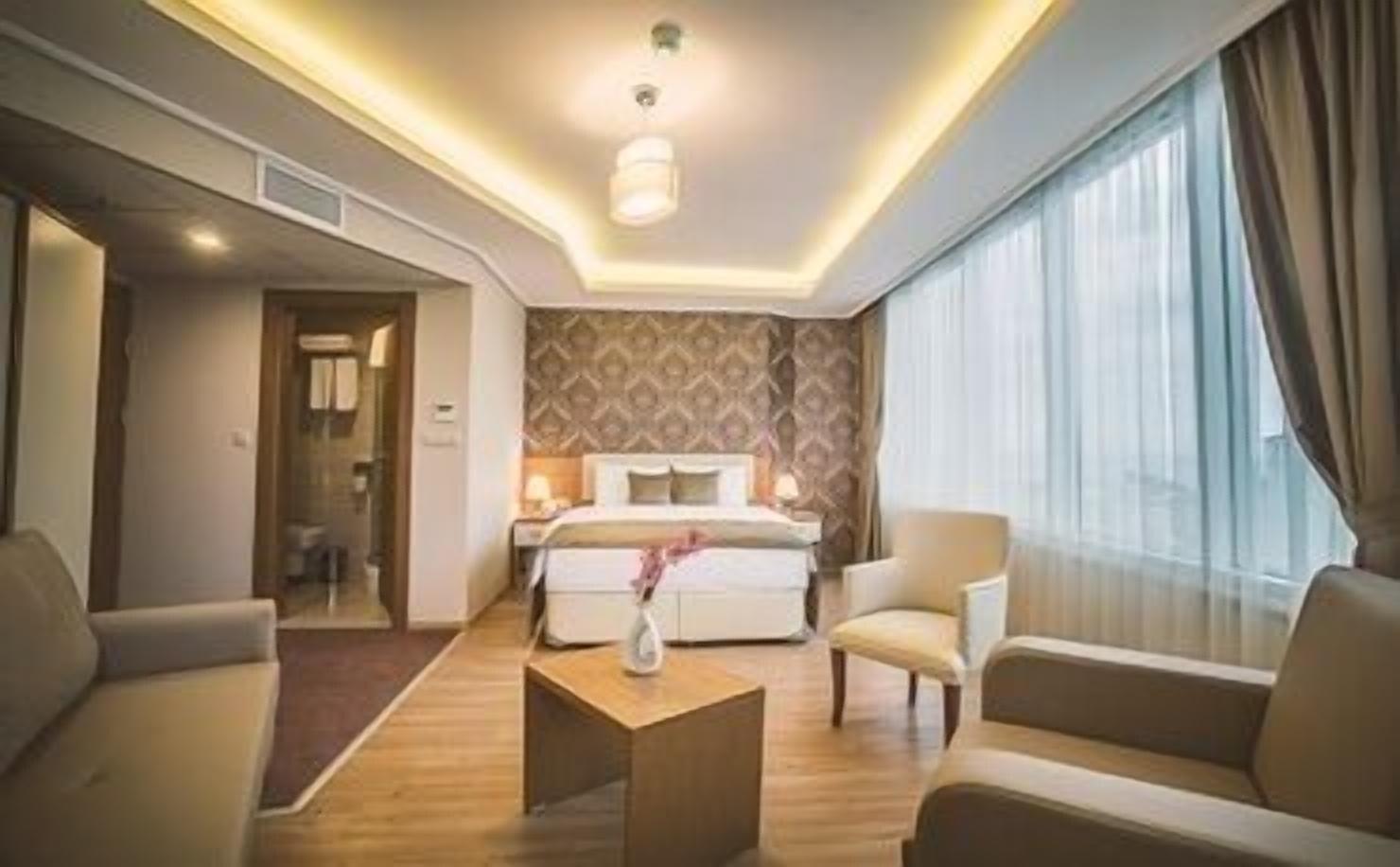 Park Square Hotel Трабзон Екстериор снимка